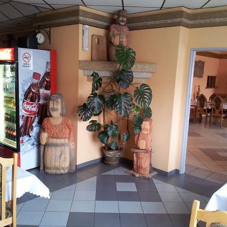 Hotel Staropolski Strzelce Krajenskie Dış mekan fotoğraf