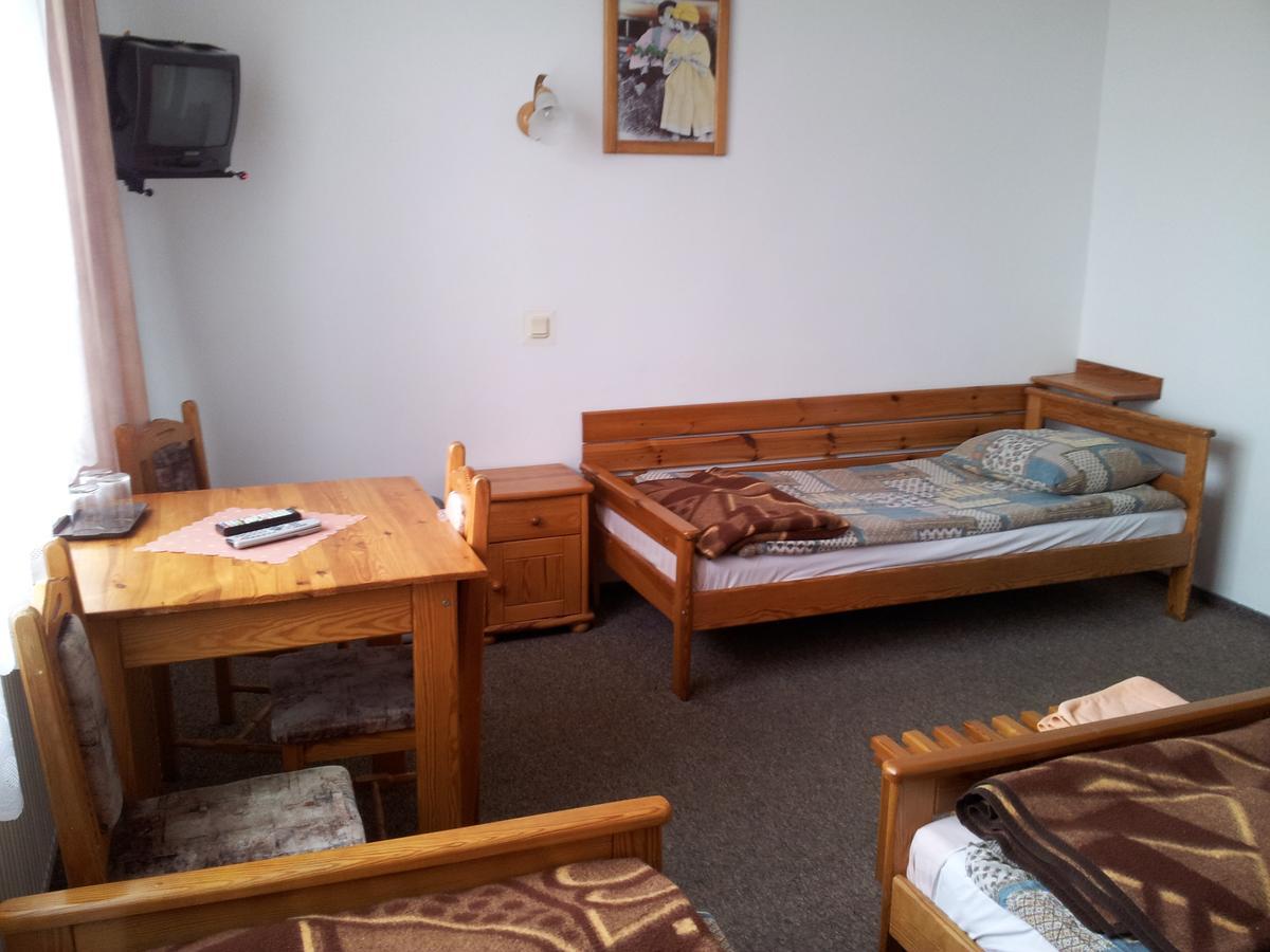 Hotel Staropolski Strzelce Krajenskie Oda fotoğraf
