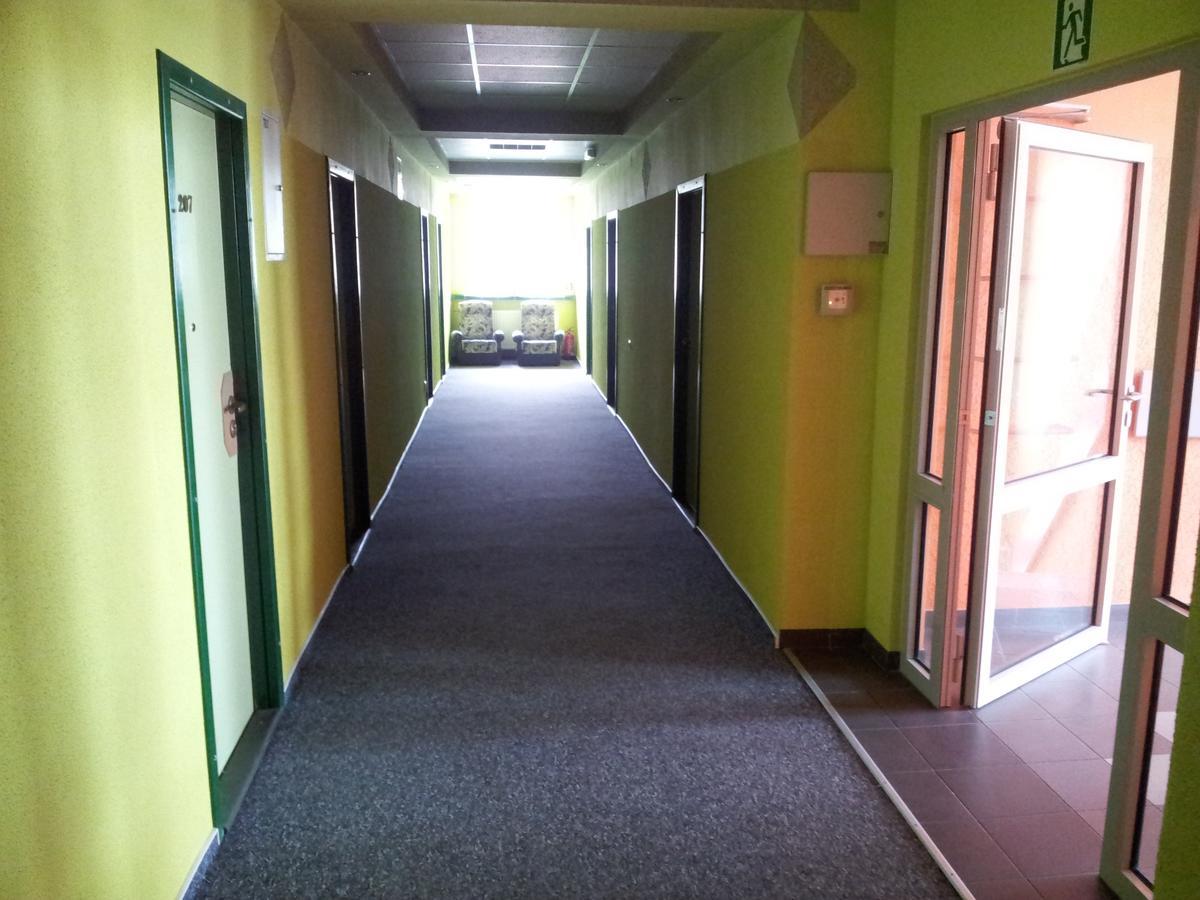 Hotel Staropolski Strzelce Krajenskie Oda fotoğraf
