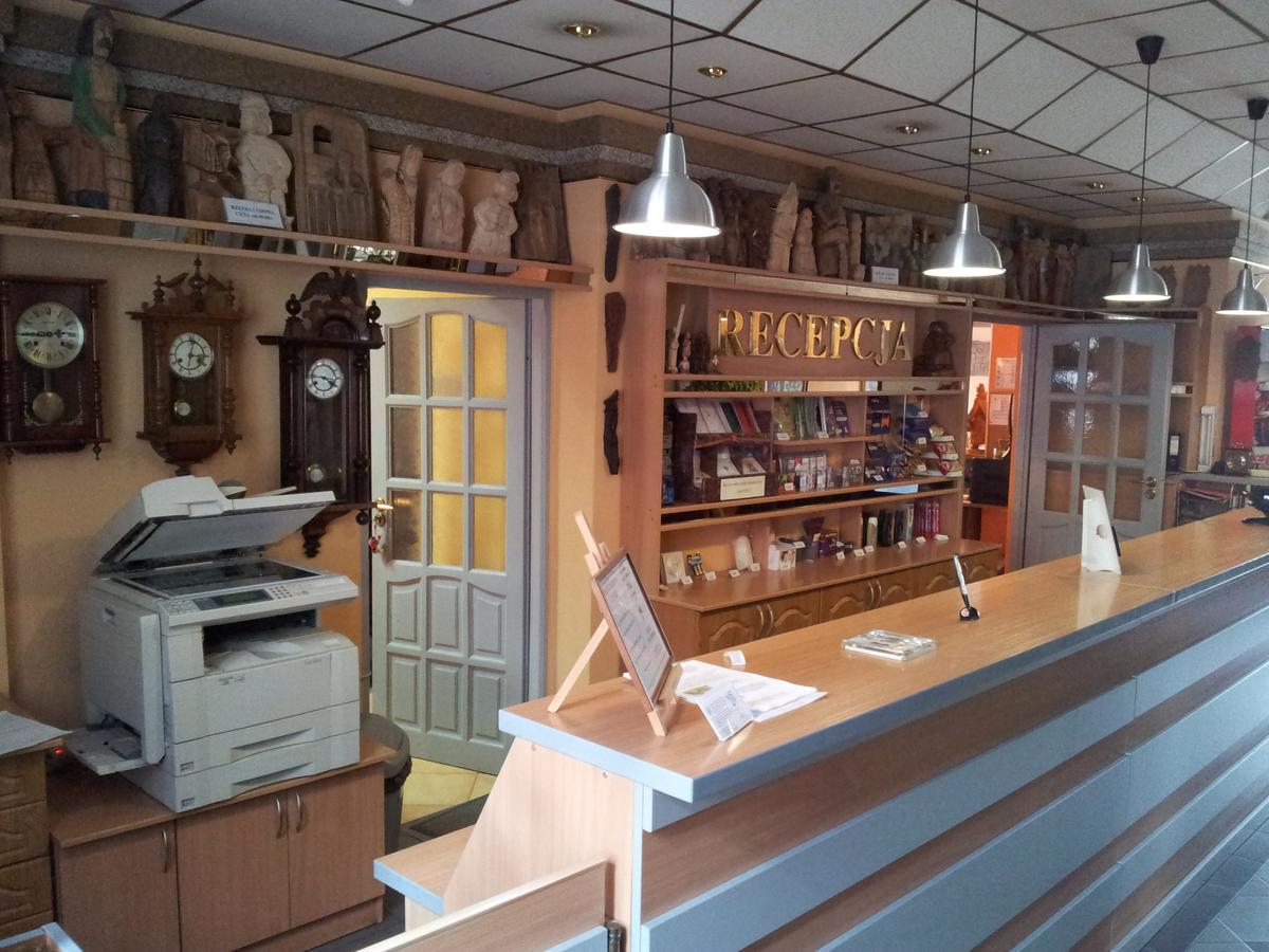 Hotel Staropolski Strzelce Krajenskie Dış mekan fotoğraf