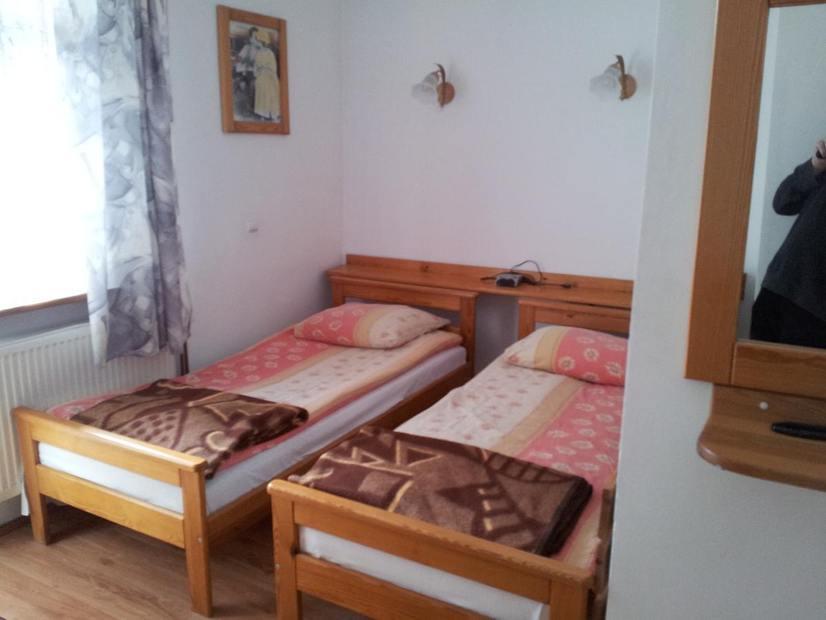 Hotel Staropolski Strzelce Krajenskie Oda fotoğraf